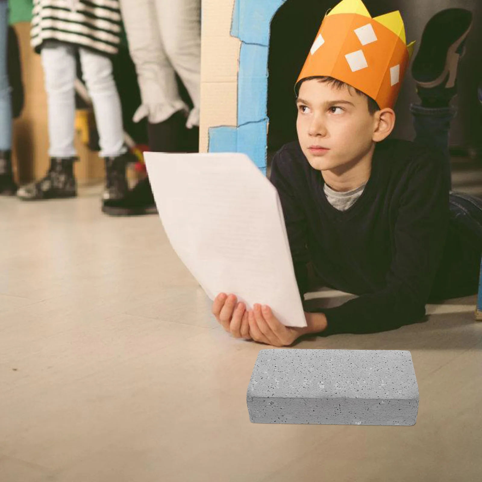 

2 шт., искусственный кирпич, мягкие строительные блоки, игрушки для розыгрышей на Хэллоуин, реквизит для головы, пенопласт, реалистичный внешний вид, безопасная сцена