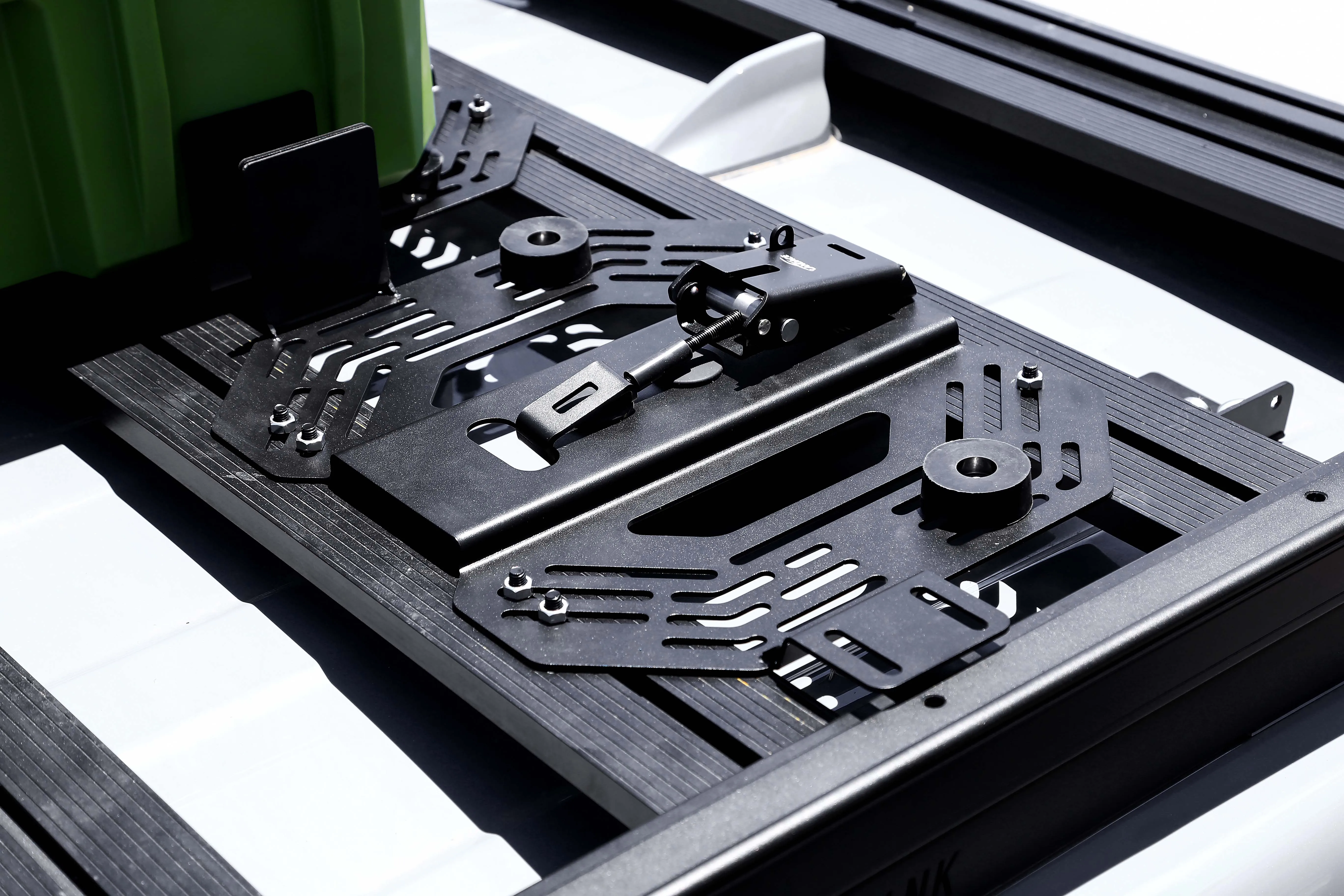 4X4 Off Road stainless steel tool box bracket mounting bracket