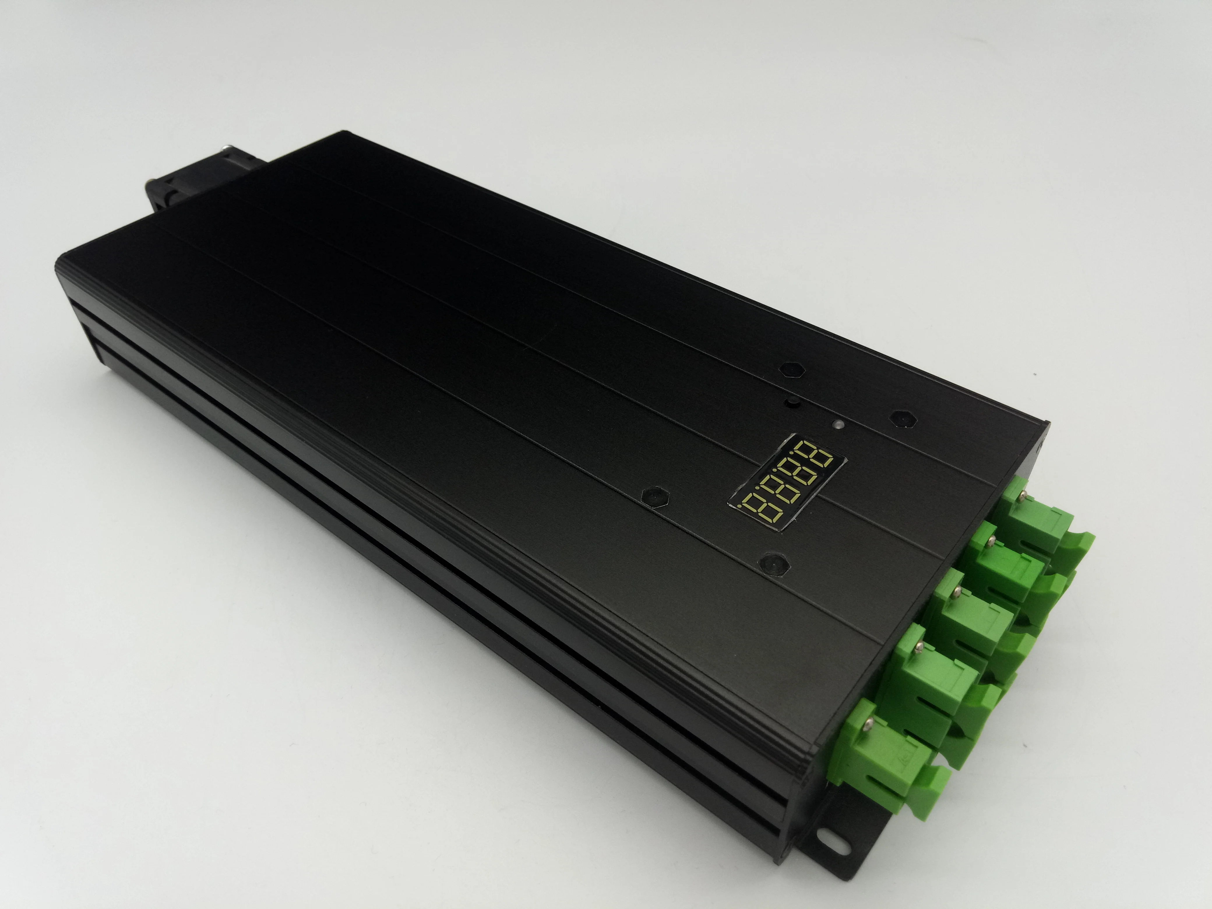 Mini 4-Port Optical Amplifier with SC Connector TV FTTH CATV EDFA Fiber Optic