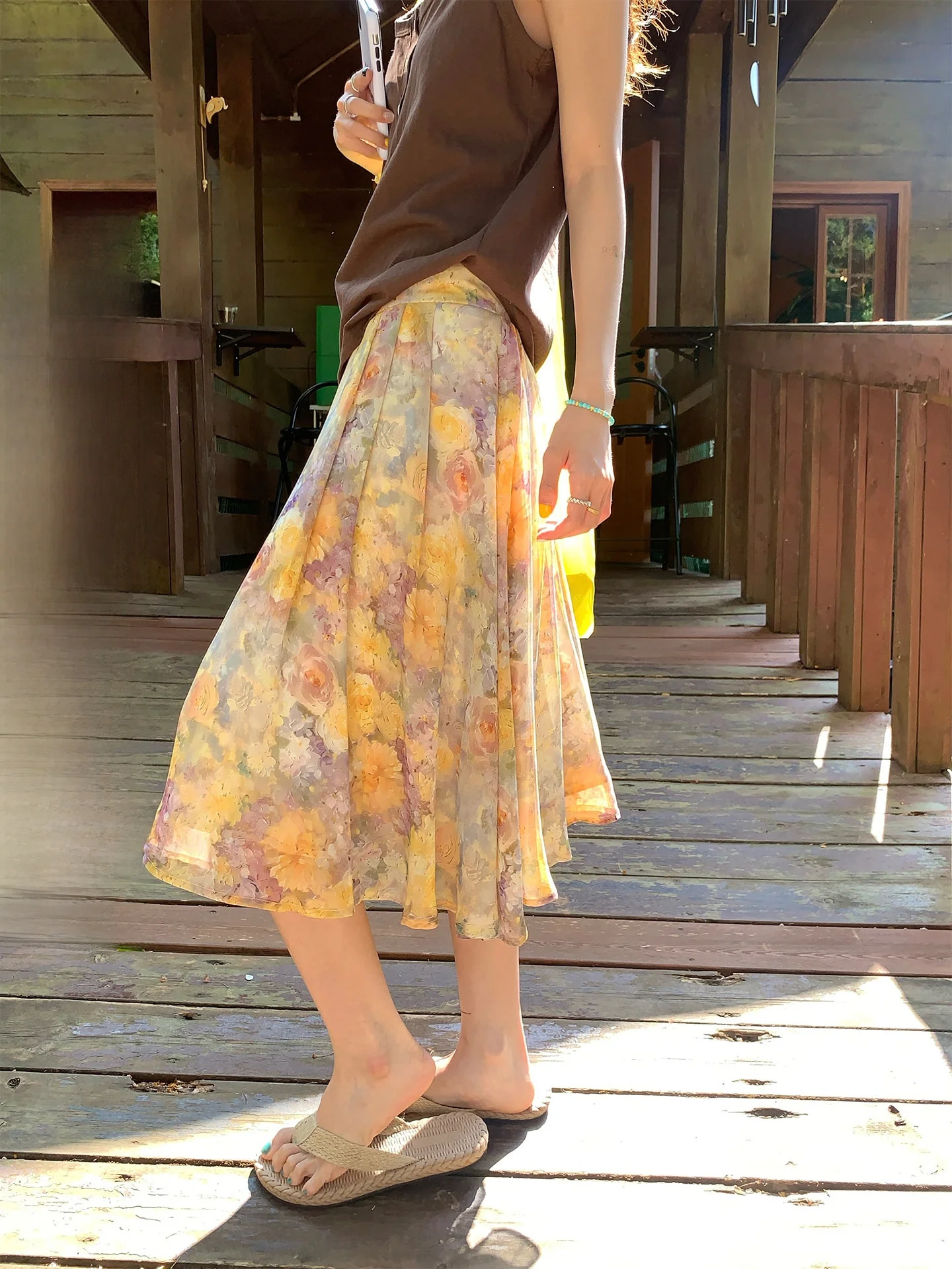 

Hollyii Korean Style Artistic Oil Painting Floral Chiffon Skirt Versatile Mid-Length A-Line Half Skirt for Women