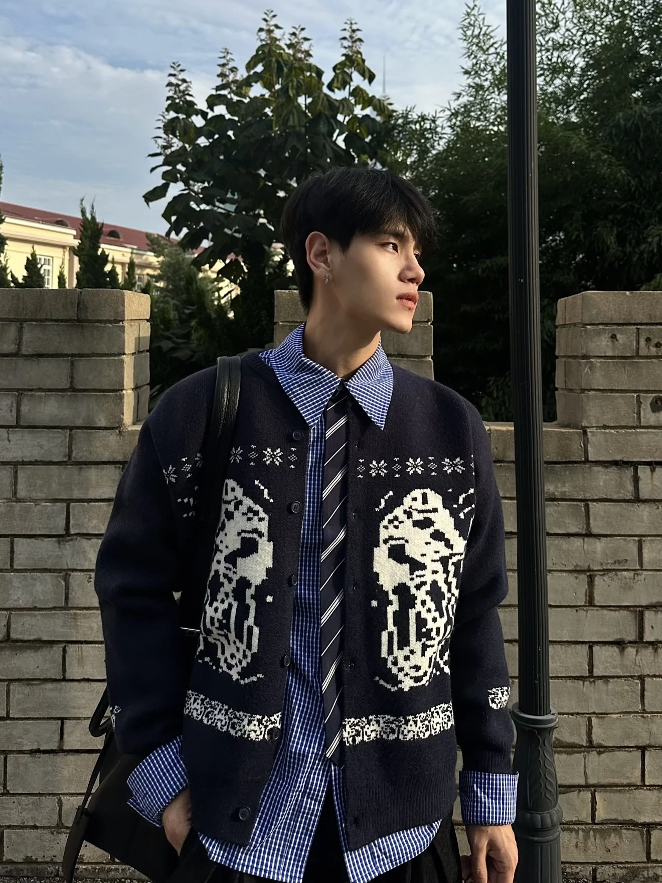 

Korean Sle Lazy Button Knitted Cardigan Men's Winter Heavy Polar Fce Casual Versatile Sweater Jaet Loose Fit Long S...