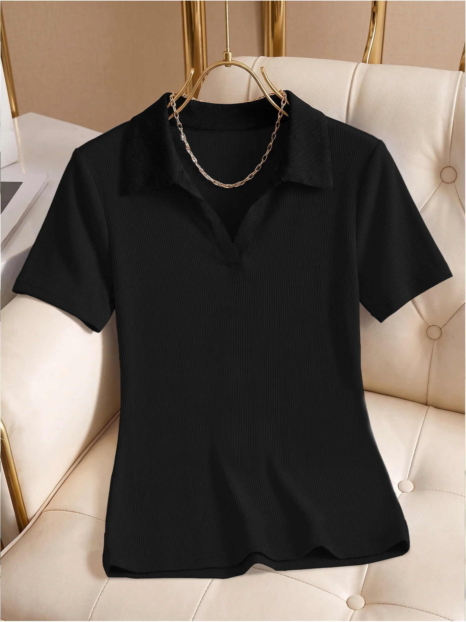 Sport-Casual Vacation Fitted Rib Blouse, V-Neck Notch Lapel Polo Shirt for Golf Courses & Lakeside Leisure Walks