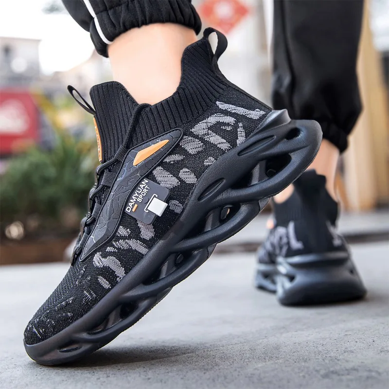 

2024 New Mesh Breathable Running Shoes for Men Large Size 46 Comfortable Slip-on Male Sports Shoe Athletic Jogging Tennis