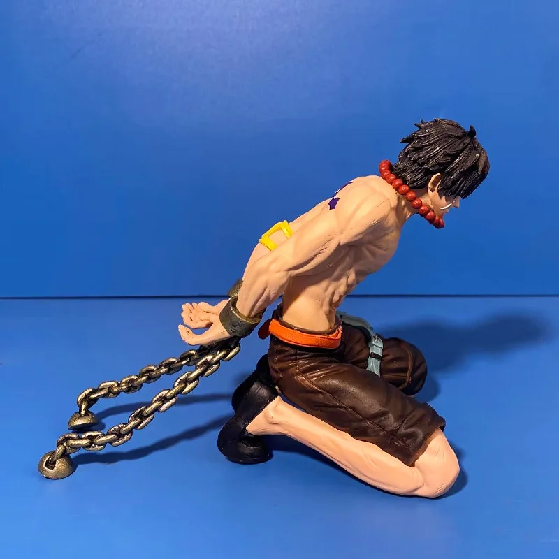 13cm One Piece Ace Kneeling Position Shackle Anime Figure Model Gk Statue Boys Collection Desktop Decoration Ornament Toys Gifts