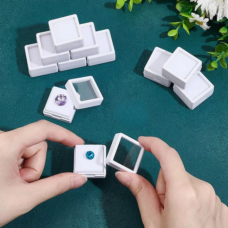 70Pcs Transparent Gemstone Display Box Ring Face with Bare Gemstone Plastic Transparent Diamond Display Box 3x3cm 4x4cm