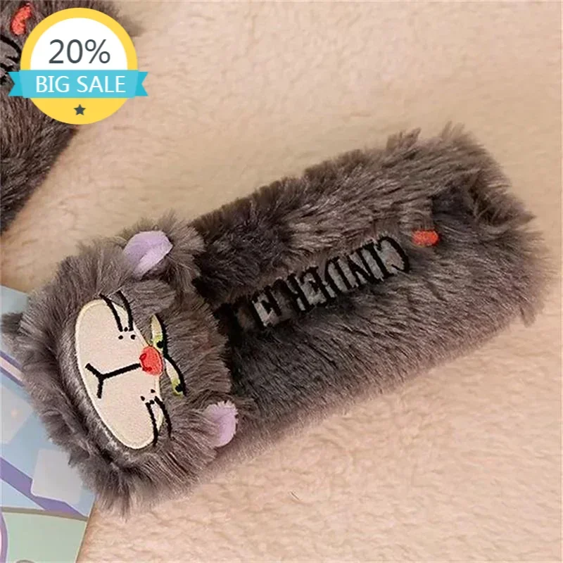 

New Cartoon Cute Cat Stuffed Plush Doll Car Neck Pillow Headrest Anime Personality And Creativity Fashion Plush Seat Belt Cover