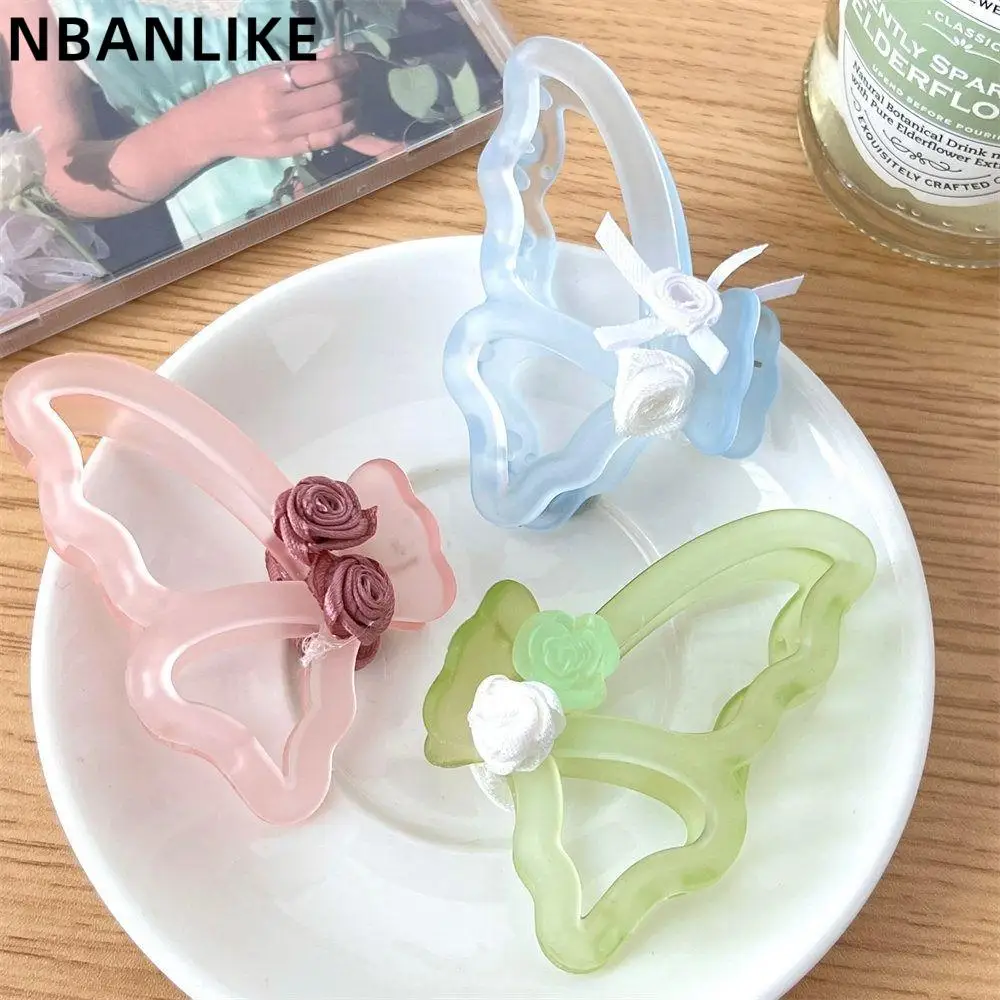 

Sweet Rose Butterfly Hollow Hair Claw Girl Women Temperament Back Head Claw Clip Ponytail Holder Hair Accessories