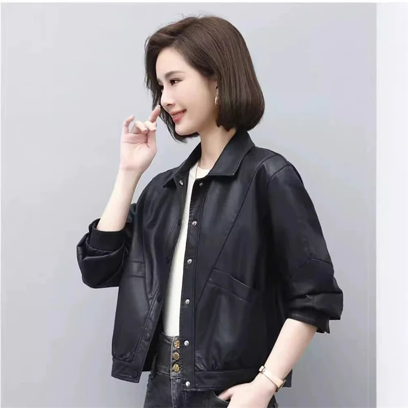 2025 봄 가을 여성용 가죽 재킷 숏 코트 싱글 버튼 턴다운 칼라 루즈핏 얇은 PU 아우터 여성 캐주얼 탑