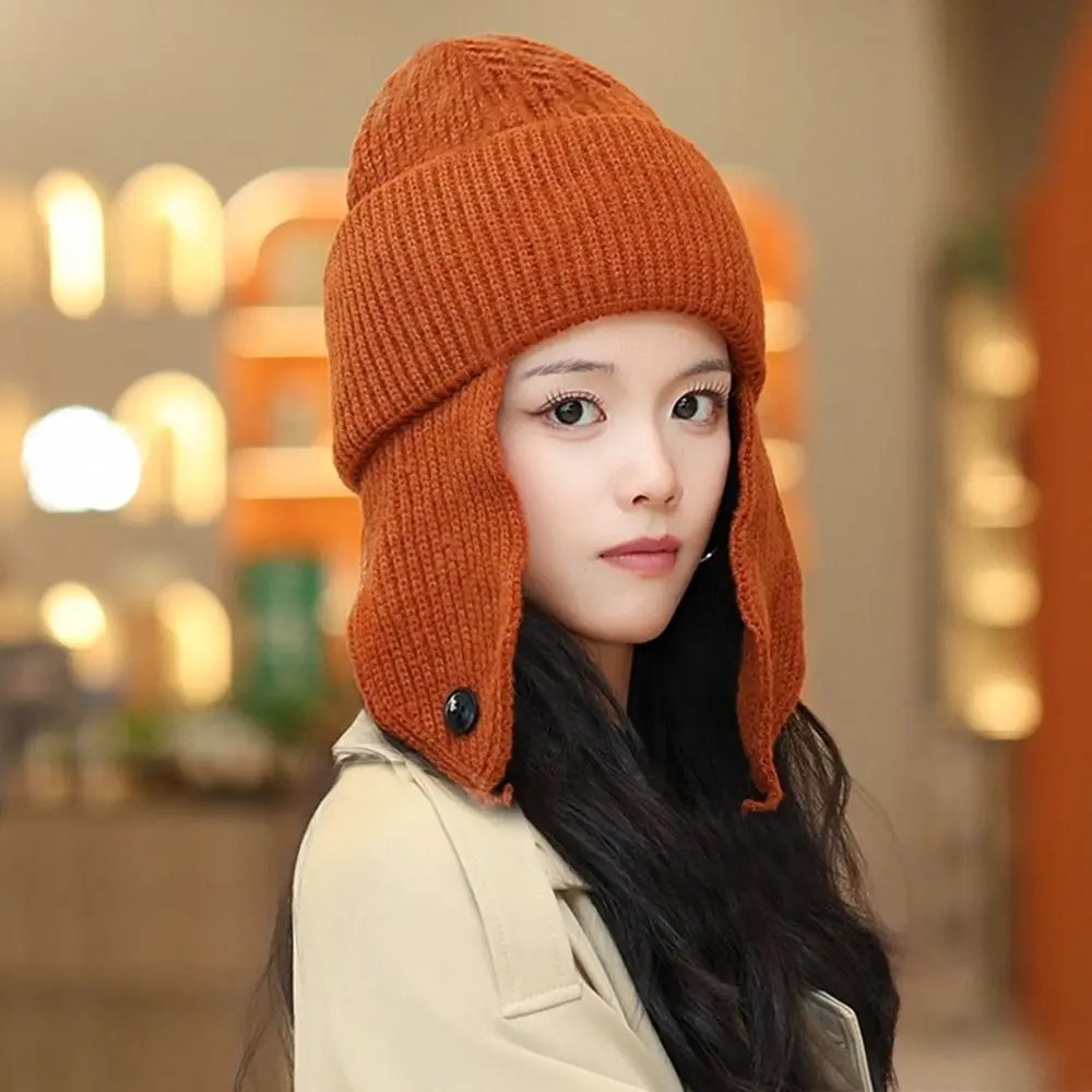 Cappello invernale caldo alla moda Berretto con paraorecchie antivento lavorato a maglia Berretto di protezione per le orecchie spesso casual da donna