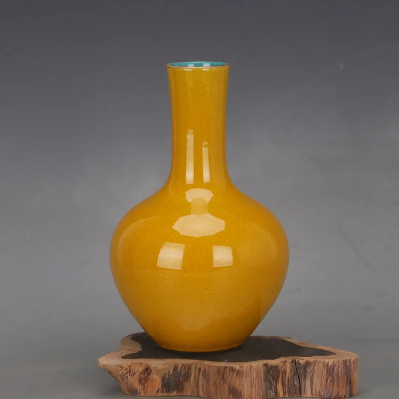 Vintage Qing Dynasty Yellow Glazed Gold Trim Porcelain Globular Vase Handmade Decor Ornament