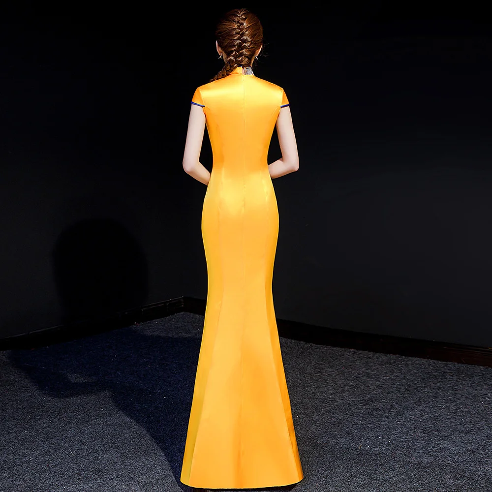 Sheng Coco Fishtail Cheongsam abito da sera ricamo cinese giallo modificato Cheongsam Walking Show Team Performance Dress