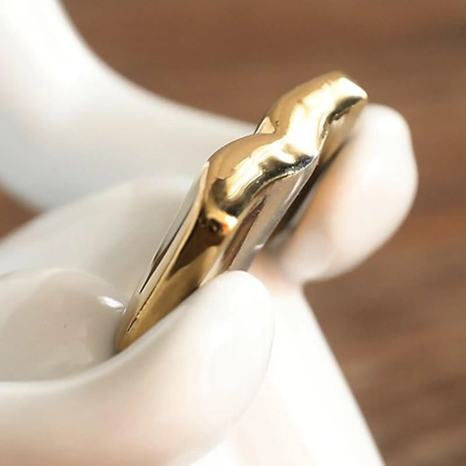 نهايات كتاب الجدة ثلاثية الأبعاد على شكل بشري عرض حديث ديكور الدفتين الحديثة لأصدقاء العائلة غرفة المعيشة مكتبة المكتب المنزلي