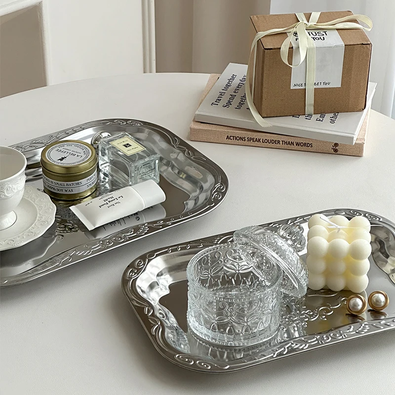 Bandeja Rectangular de acero inoxidable, plato para servir frutas de Metal en relieve Vintage para nueces, pasteles, postres, exhibición decorativa