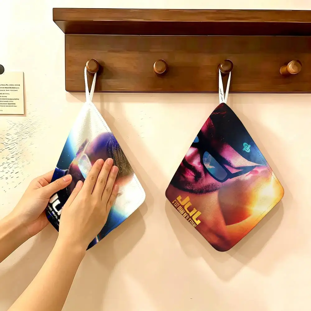 Rapper Jul Hanging Kitchen Towel, Polyester Cotton Material, Multipurpose Hand Wiping Towel for Family