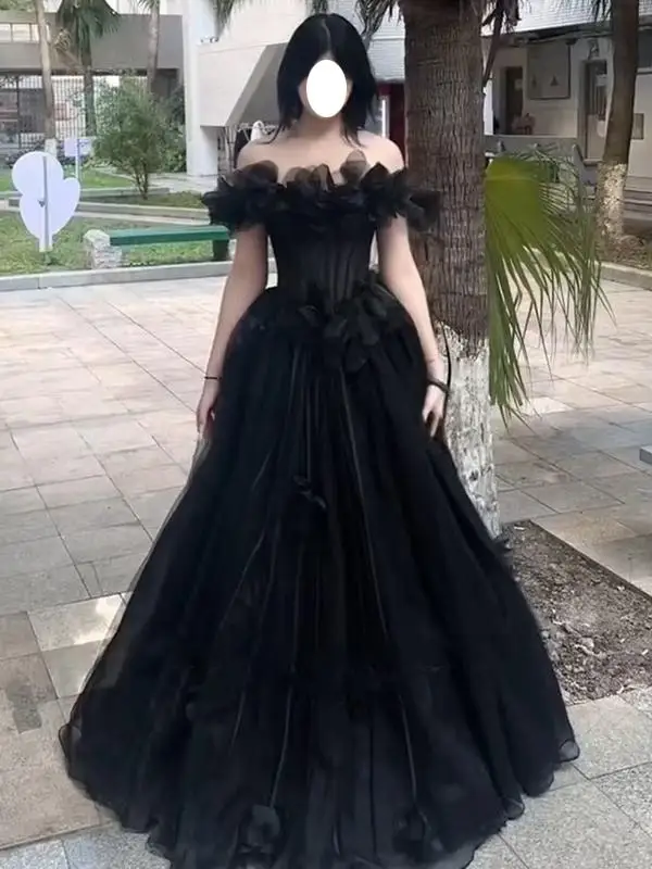 

Элегантное черное платье с цветочным декором для женщин, юбка миди, идеально подходит для новогоднего гала-бала и других мероприятий.