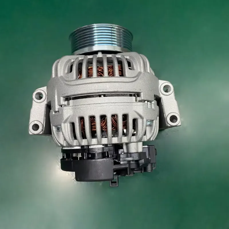 High Durability Auto Parts WTR Brand 12-Month Warranty Durable Metal Alternator for Trucks XF CF Series OE 0124555018