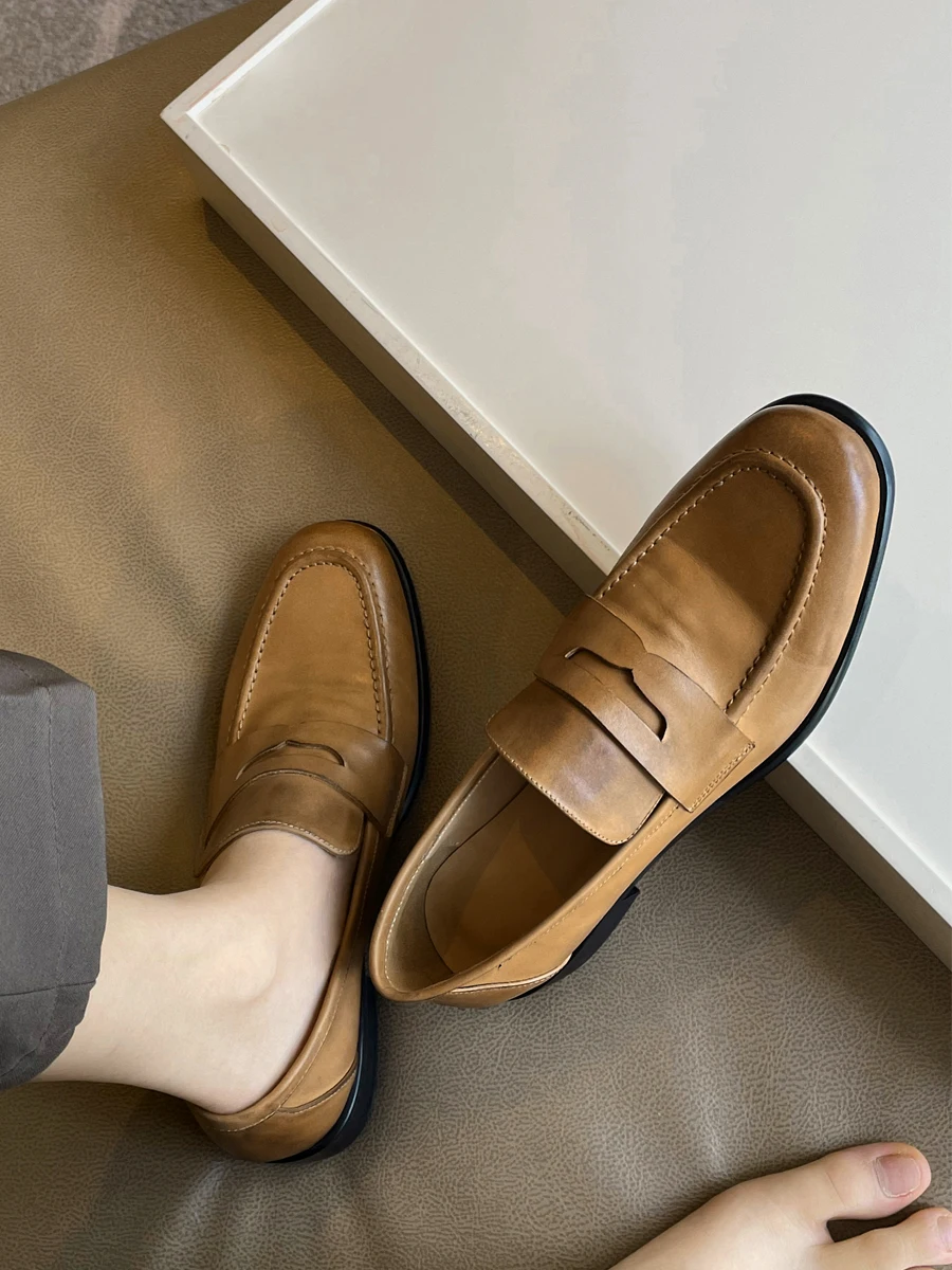 

Black Round Head Slip on Loafers Solid Cover Heels Single Shoes Spring Outdoor Thick Heels Zapatos Mujer
