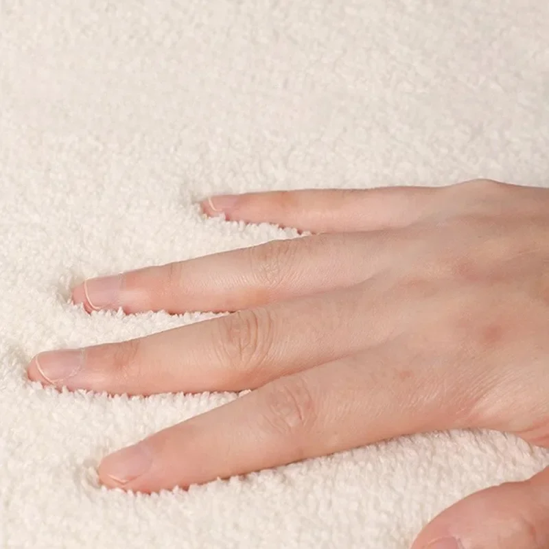 Kremowy styl nieregularny dywan minimalistyczne dywaniki do sypialni salon salon antypoślizgowe dekoracyjne do domu wygodne miękkie maty podłogowe