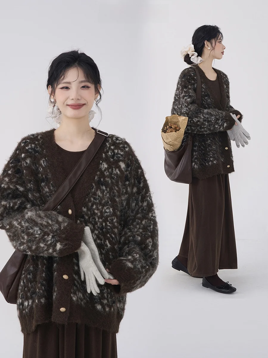 

Романтический кардиган-свитер с V-образным вырезом в винтажном стиле, утепленный, свободный, женский, зимний топ с узором «Цветочное поле»