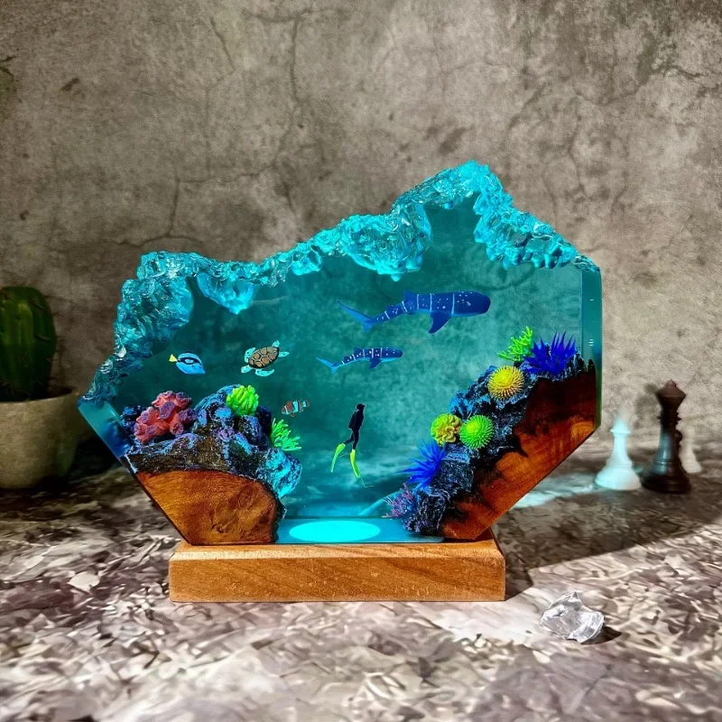 Whale shark and sea turtle resin lamp Ocean resin lamp Handmade resin gift Home decoration Europe and America