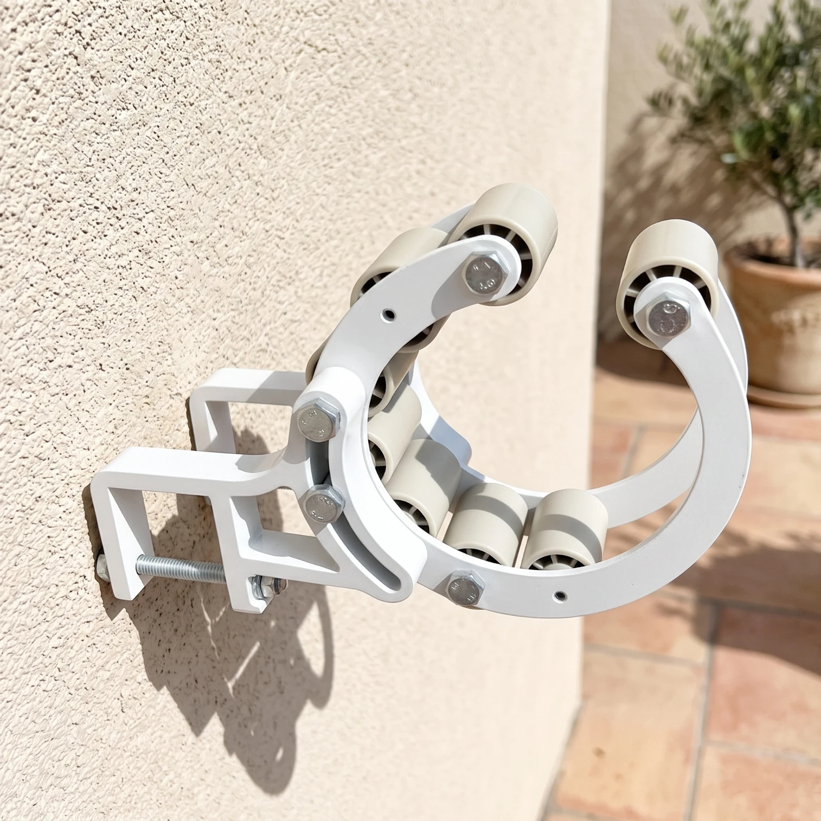 Awning Support Bracket with Roller Wheels Adjustable Awning Center Support Bracket Hardware Weather-Resistant Universal