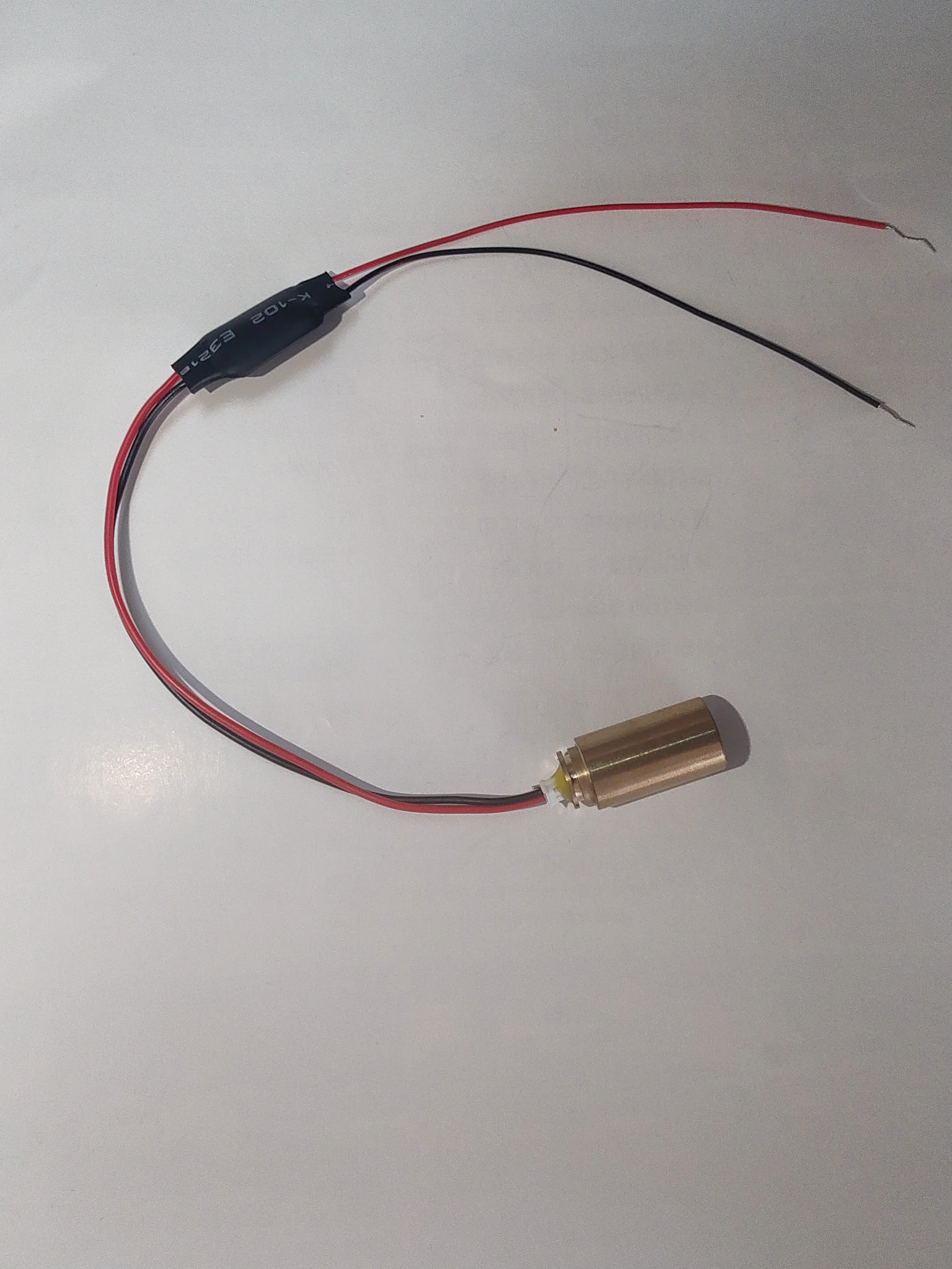DC 3-5V 571nm 573nm 30-60mw Yellow Dot Laser Diode Module With Driver