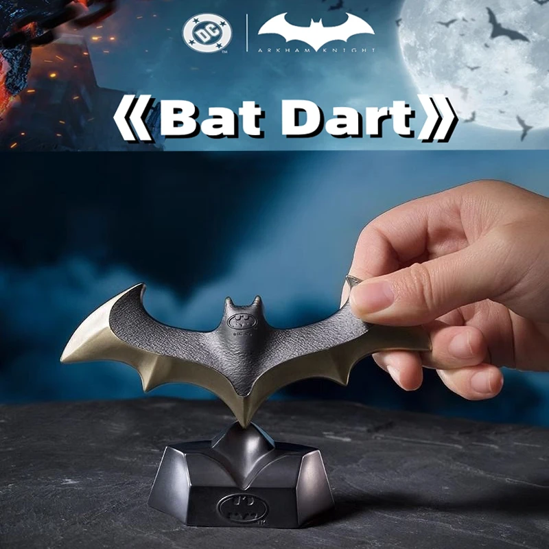 Genuine Dc Batman Bruce Wayne《Bat Dart》Brass Manufacturing，Office Copper Ornament Craftsmanship Decoration Gift