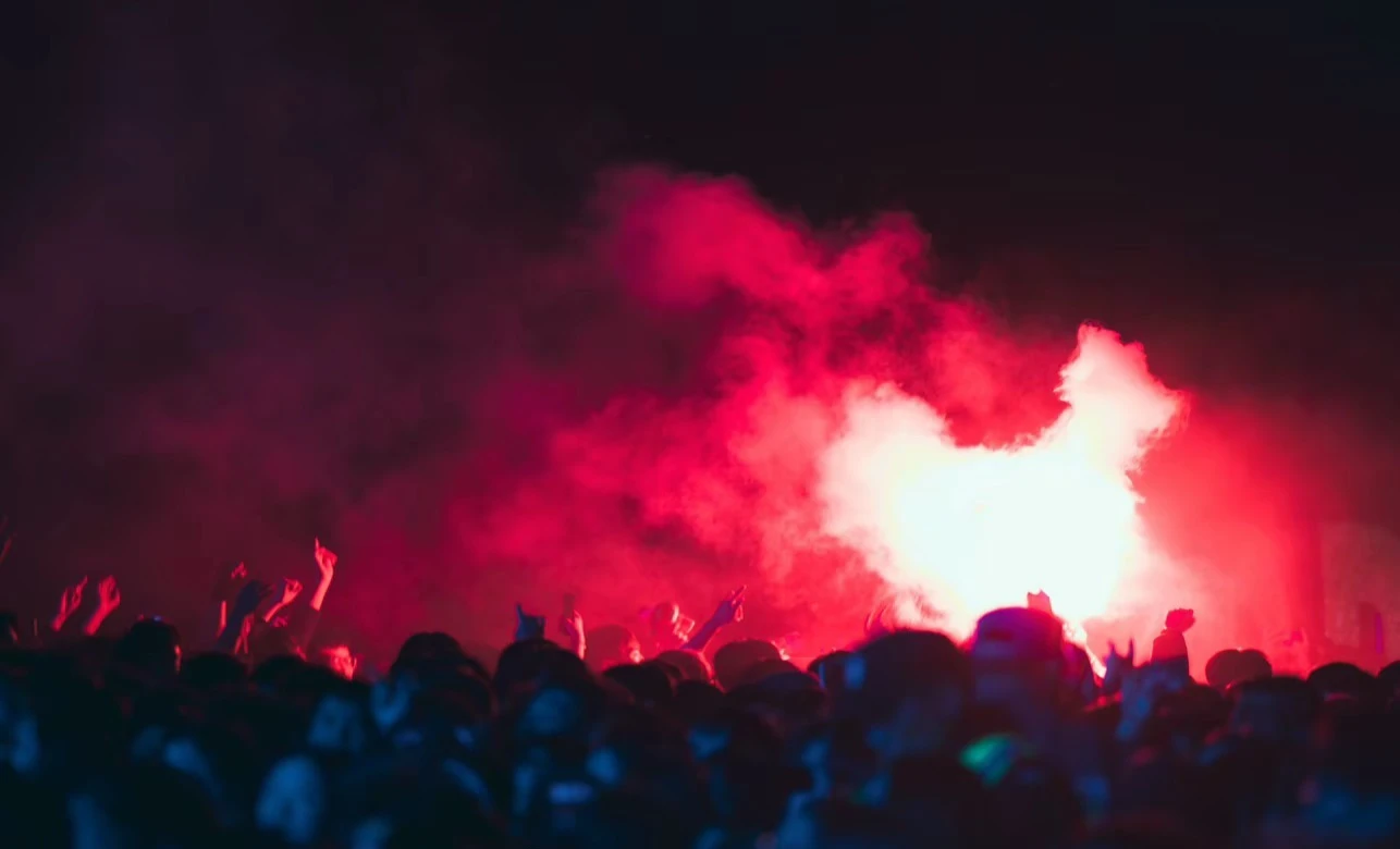 

signal stick,red light stick,music festival handheld signal ligh lighting emergency field,actical rescue,Emergency Light Stick