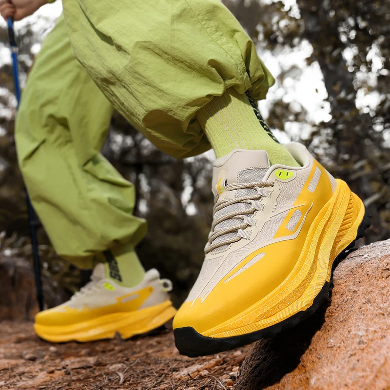 

Men's Hiking Shoes, Mesh Breathable, Lightweight Outdoor Camping, Men's Fashionable Off-road Sports Shoes