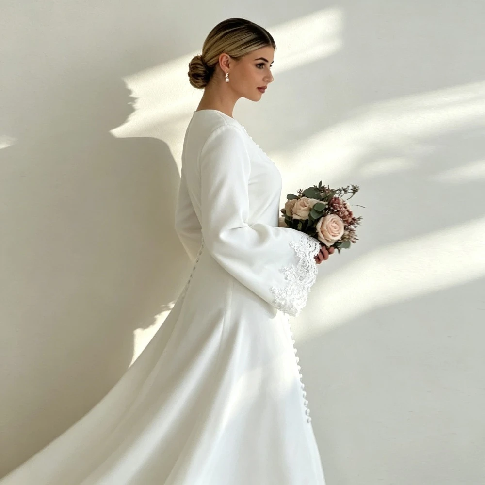 Customized Conservative Muslim Long Wedding Dresses 2026 Simple Round Neck Hanging Pleat Decal Bridal Gown Decoration Button