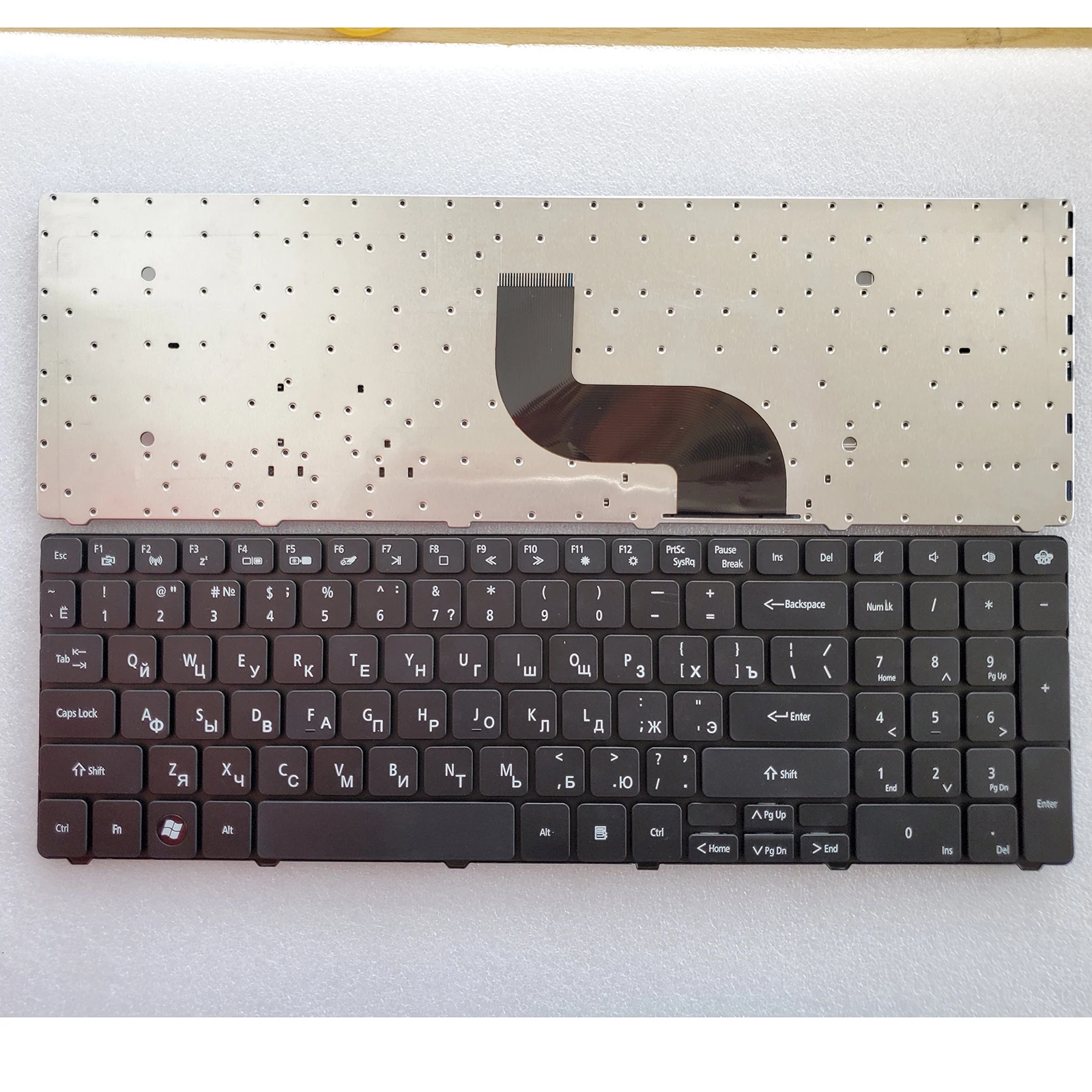 

RU Layout for Gateway NV55C NV59C NV73A NV79C NV50A NV51B ID79C ID58 ID59 ID79 NV50 NV50A02u PK130QG2B00 Laptop Keyboard