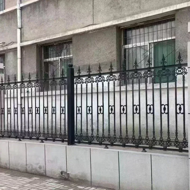 Community school ductile iron fence factory building solid raw iron fence wrought iron welded malleable steel isolation railing