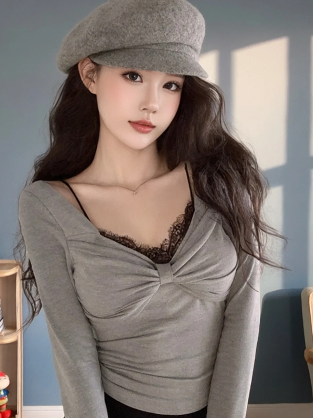 

Sexy Lace Splice Long Sleeve T-Shirt Women's Short Style Inner Wear Slim Fit Versatile Top Fashionable Casual Breathable Poly...