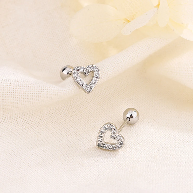 Exquisite Hollow Sparkling Heart Stud Earring Ear Cartilage Piercing For Women Girl Minimalist Jewelry Party Birthday Gift