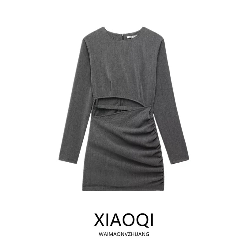 فستان قصير نسائي بتصميم نحيف لفصل الربيع 2025، وصول جديد، تصميم مفتوح مع تفاصيل حزام، أسلوب مناسب للتنقل، أكمام طويلة، مصنوع ...