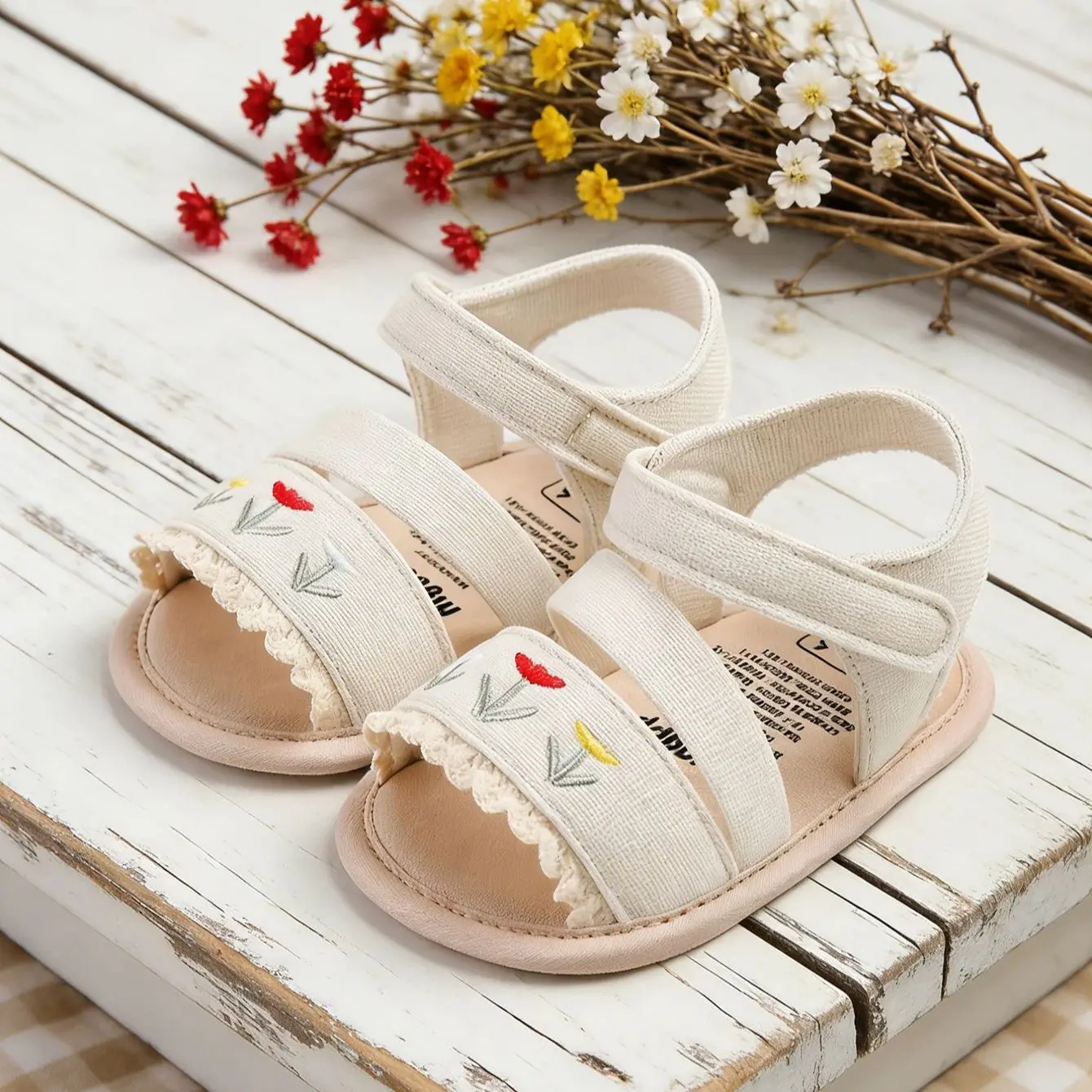 

Baby girl's flower sandals with rural style soft soled summer shoes outdoor and indoor first step walking shoes