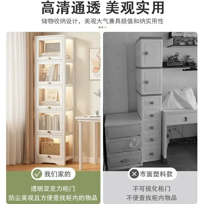 Estante com porta estante de acrílico do chão ao teto, sala de estar doméstica contra a parede, armário de exibição