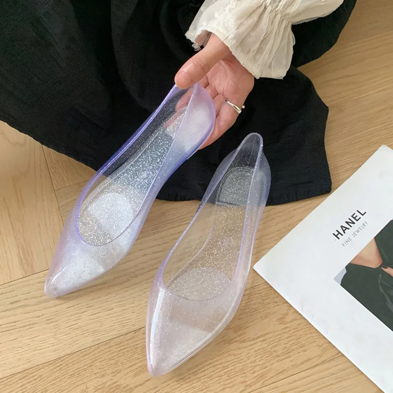 Crystal Shallow Mouth scarpe singole a punta Casual PVC Jelly Flats Fashion Waterproof versatili sandali estivi Femme mocassini scarpe da donna