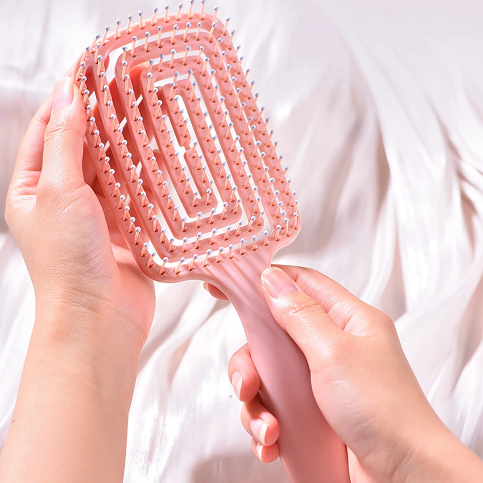 Hair Detangling Comb Professional Curved Hairbrush Easy Detangling Vented Hair Styling Comb for Home Salon Use Vented Hair Brush