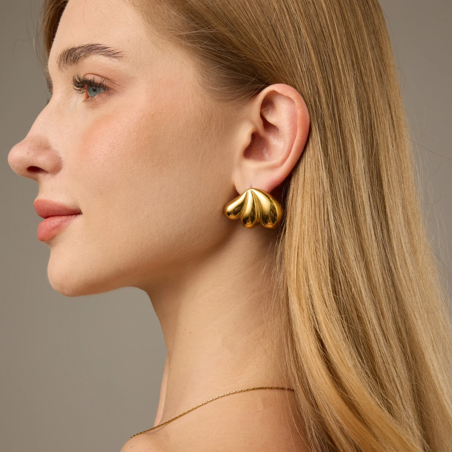 Stainless Steel Heart Stud Earrings for Women Puffy Fan Shaped Earrings Minimalist High Polished Fashion Jewelry