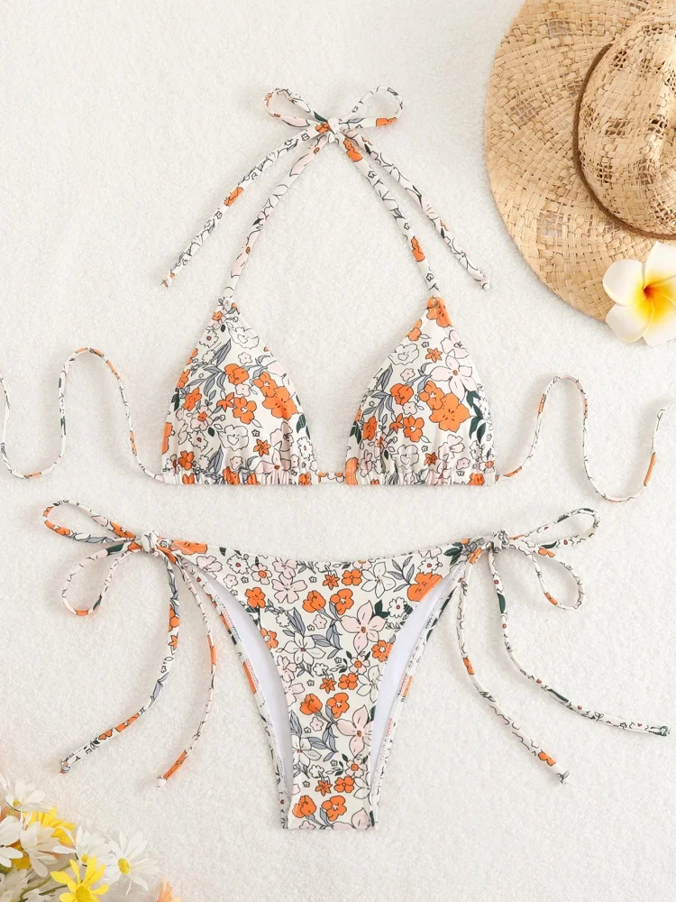 

Bikini Women Swimsuit 2025 New Flowers Print Halter Bikinis Set Sexy Lace Up Swimwear Summer Two Piece Beach Bathing Suit Female