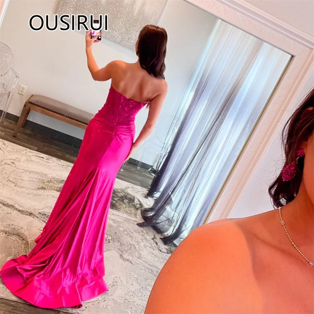 Op maat gemaakte strapless satijnen geplooide avondjurk met kralen sprankelende backless rechter sexy zeemeermin zijsplit prom bruidsjurk