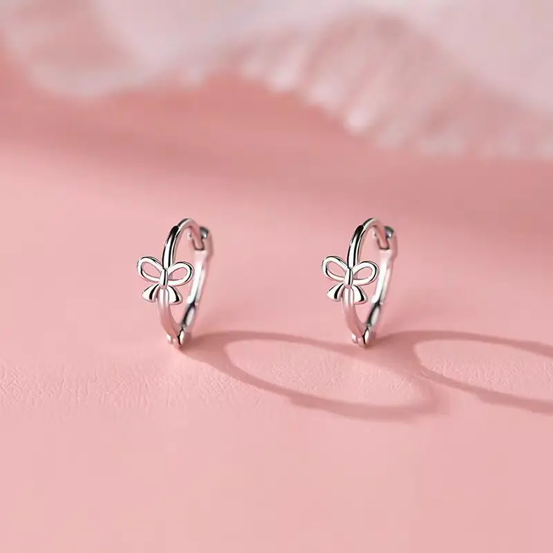 A Pair Geometric Small Hollow Bow Customized Hoop Earrings for Women Fashion Jewelry Minimalist Accessories Support Wholesale