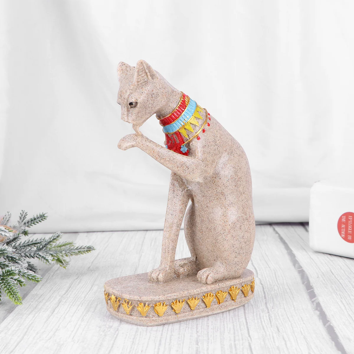 

Mysterious Cat Design Household Decoration Lifelike Decorative Photo Props for Living Room Bedroom (12006A)