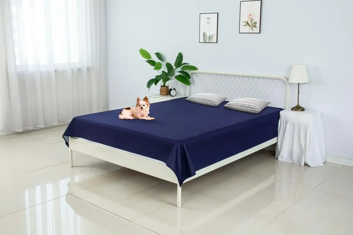 

1PCS Thin Reversible Waterproof Protective Cover or Liner, Flat Sheet Cute Printed Sheet for Dog Bed and Cats Bed (160X230CM)