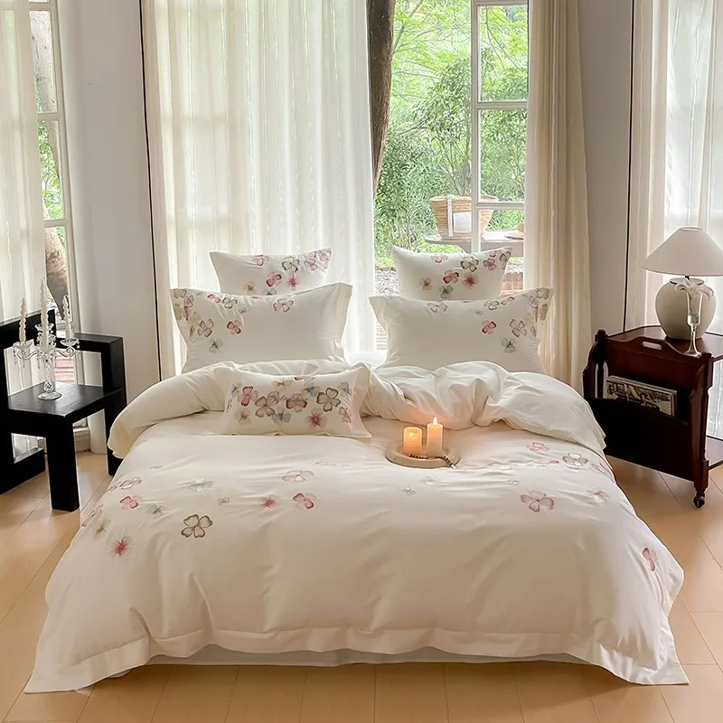 4Pcs White Pink Embroidery Chic Duvet cover set Soft Comfort 600TC Cotton Girls Bedding set Fitted/Flat Sheet 2Pillowcases