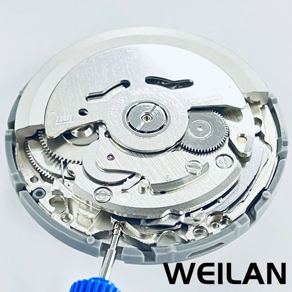 NH35 Automatic Mechanical Movement High Accuracy 24 Jewels Mod Watch Replacement NH35A Date at 3:00