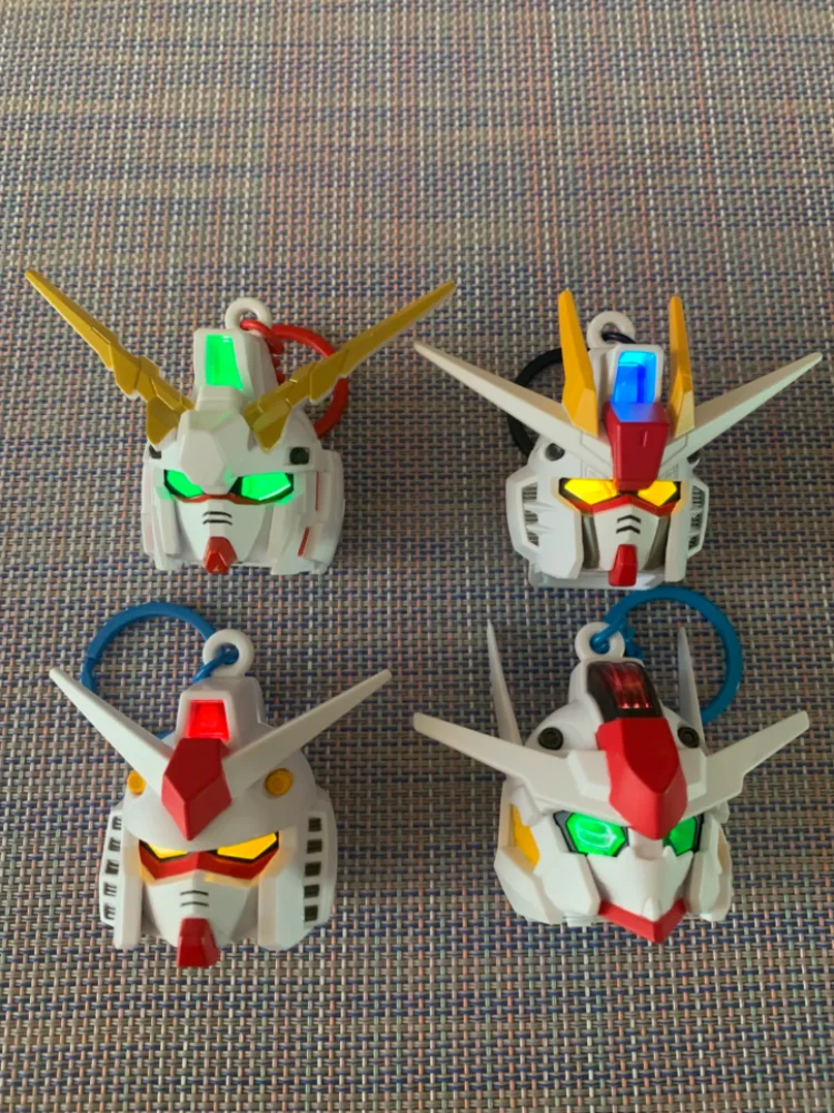Bandai – Collection de têtes Gundam originales V1 V2 V3, porte-clés Sd, modèle tendance, boîte aveugle, jouets, figurine d'action Anime à collectionner