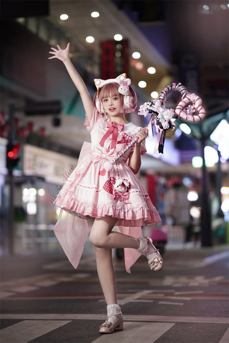 Sweet Cute Pink Lolita Dress Sexy Maid Outfit Halloween Cosplay Costume Women French Servant Lolita Babydoll Dress Uniform Suit