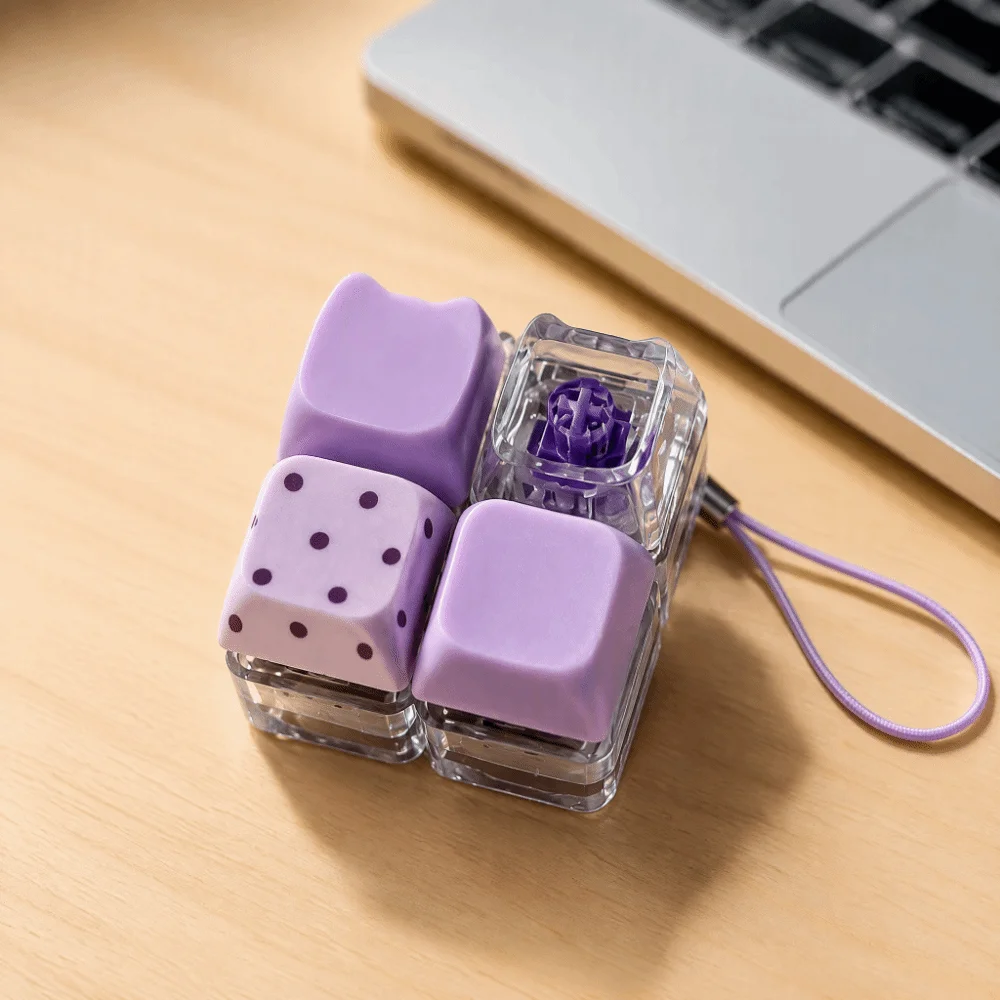 Plastic Fidget Keychain Transparent Polka Dot Pattern Stress Relief Pendant 4 Keys Candy Colors Keycap Clicker